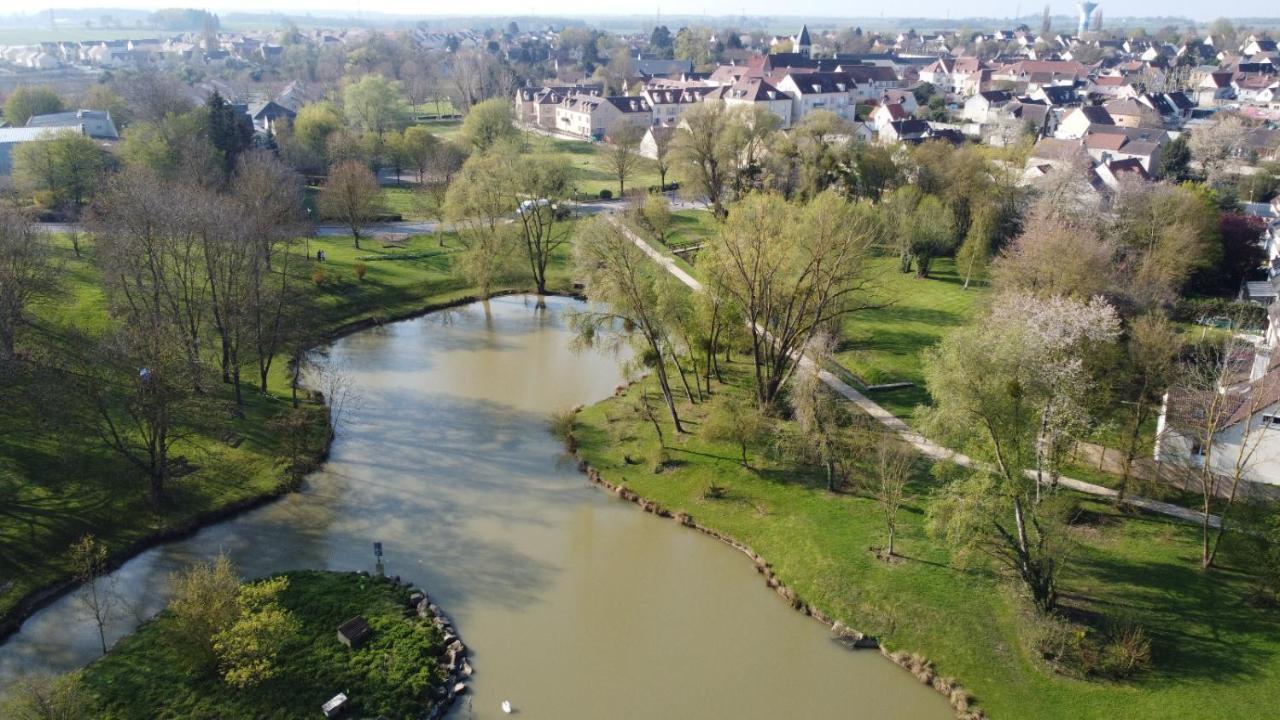 Appartamento Le Soléo Moussy-le-Neuf Esterno foto